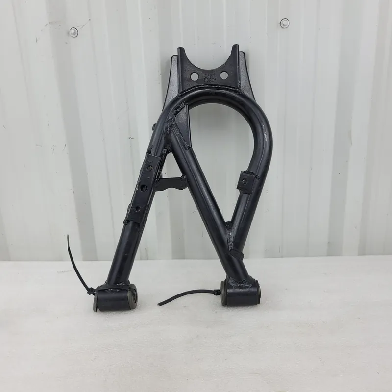 rear lower arm,left hand Expédié Aujourd’hui